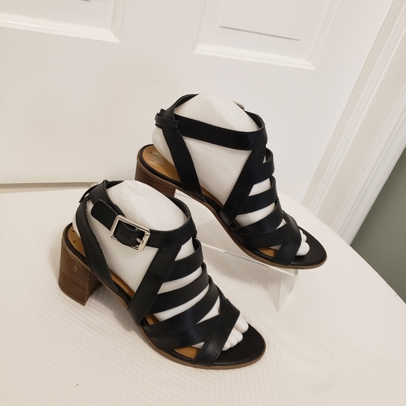 Franco Sarto "Hayley" Black Leather Heels Size 8.5, Stylish, Chic, Comfy - Picture 3 of 13